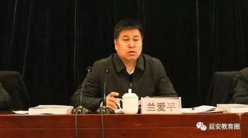 吃瓜的副局长,揭秘官场背后的“瓜田”奇闻