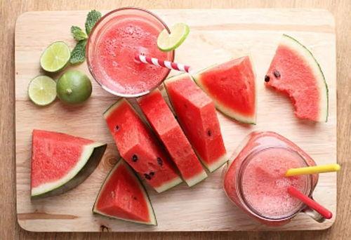 吃瓜解渴,吃瓜解渴，畅享清凉一夏