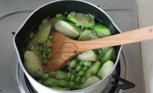 煮汤吃的瓜叫啥,探寻煮汤必吃的瓜类美味